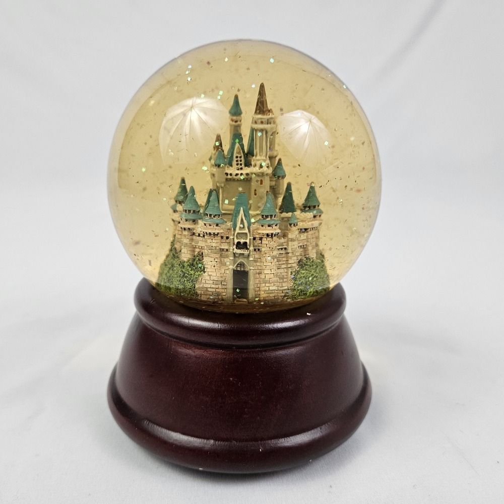 Vtg Disney Castle Snow Globe "Happily Ever After" Musical Walt Disney World
